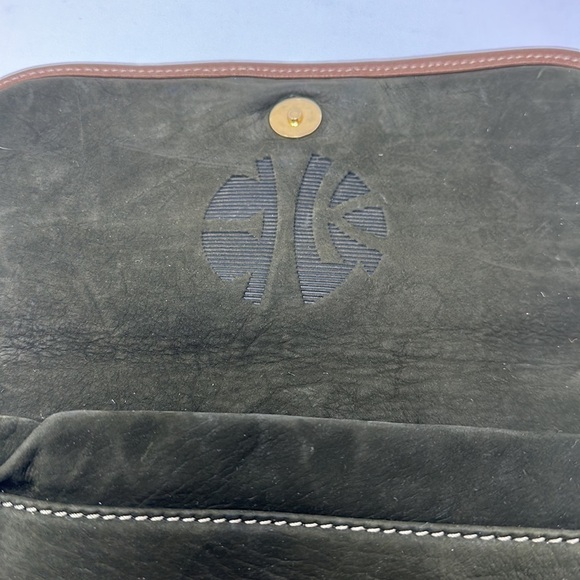 Enrique Loewe Knappe Vintage Forest Green Suede Crossbody Purse - Picture 6 of 13